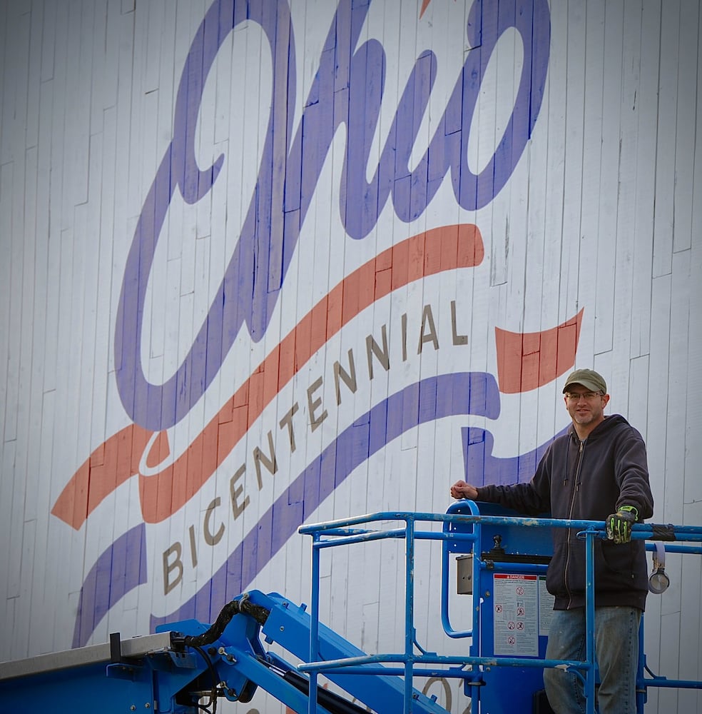 bicentennial barn