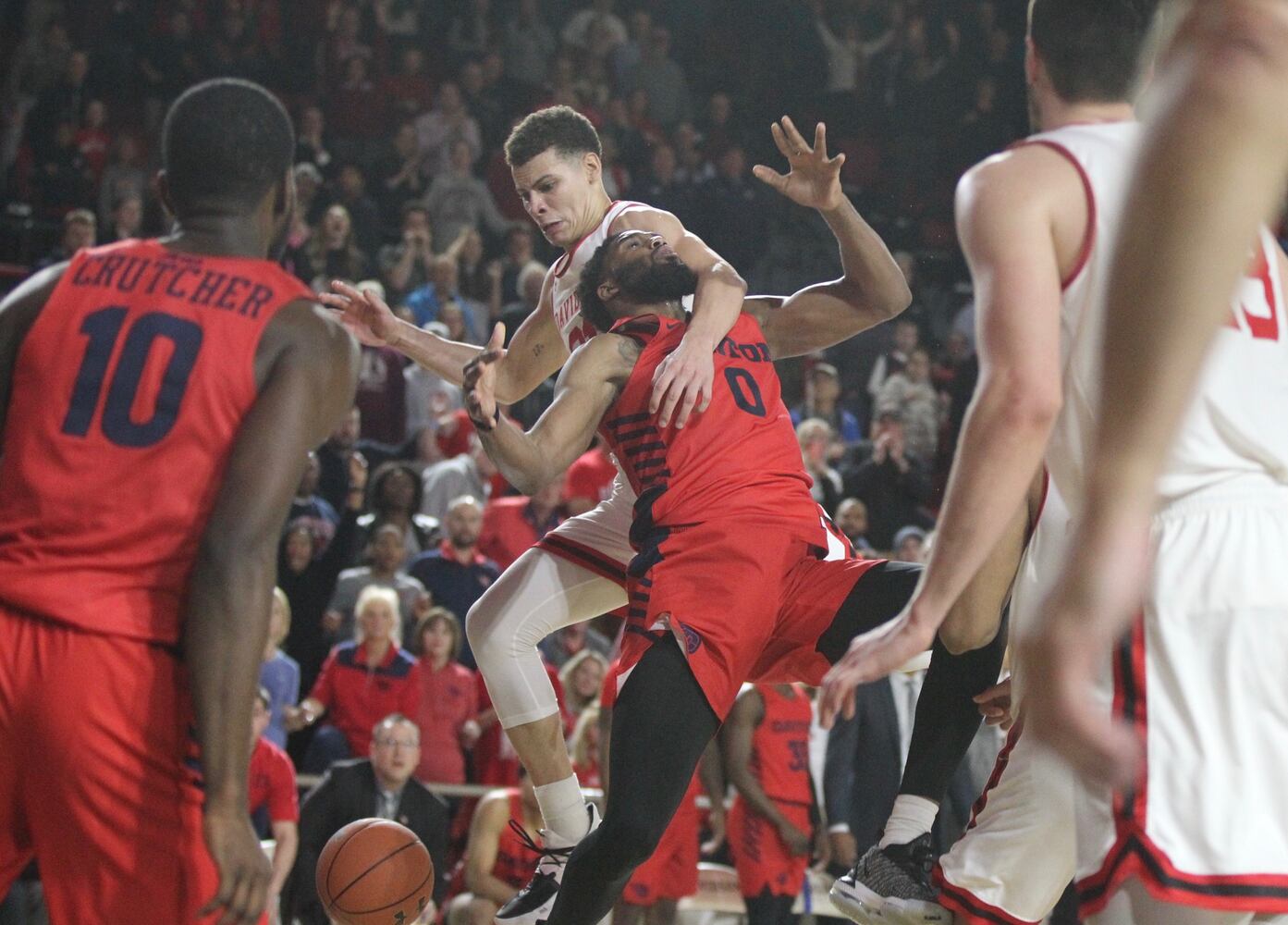 Twenty photos: Dayton Flyers vs. Davidson Wildcats