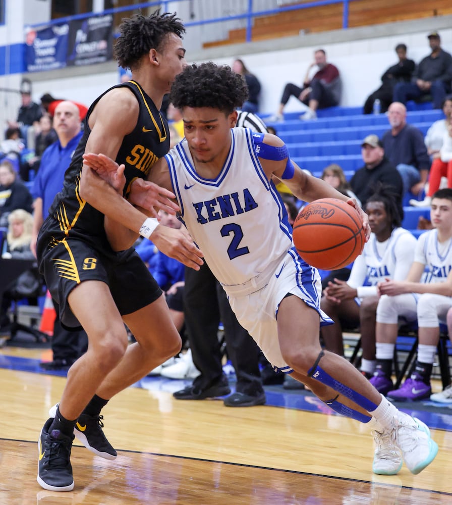 DDN 120425 Sidney Xenia