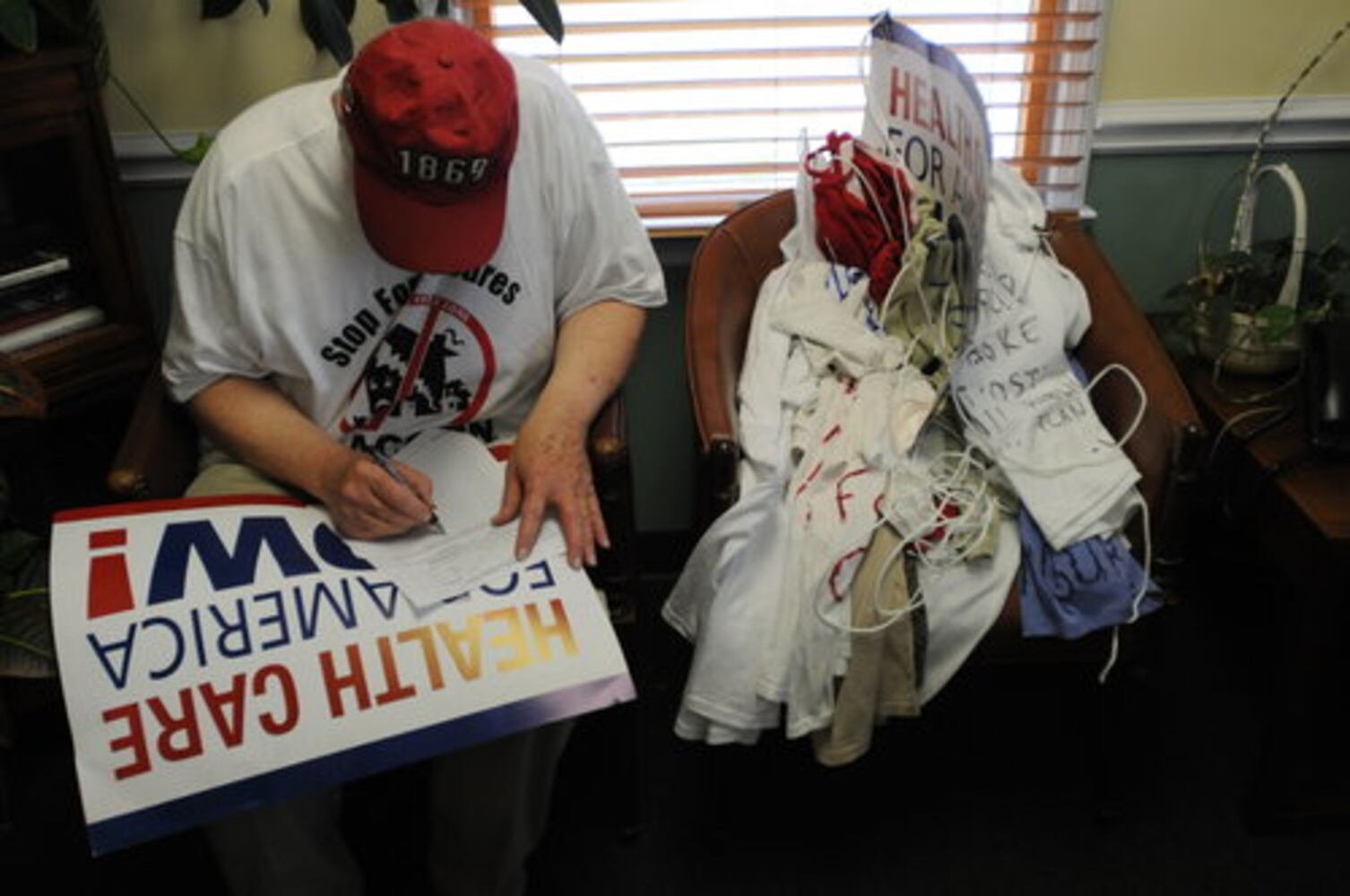 Protests at Rep. John Boehner's office in West Chester Twp.