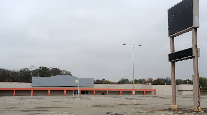 Riverside city council voted to not change a zoning code that would have allowed U-Haul to take over the old K-Mart on Woodman Ave. MARSHALL GORBY\STAFF