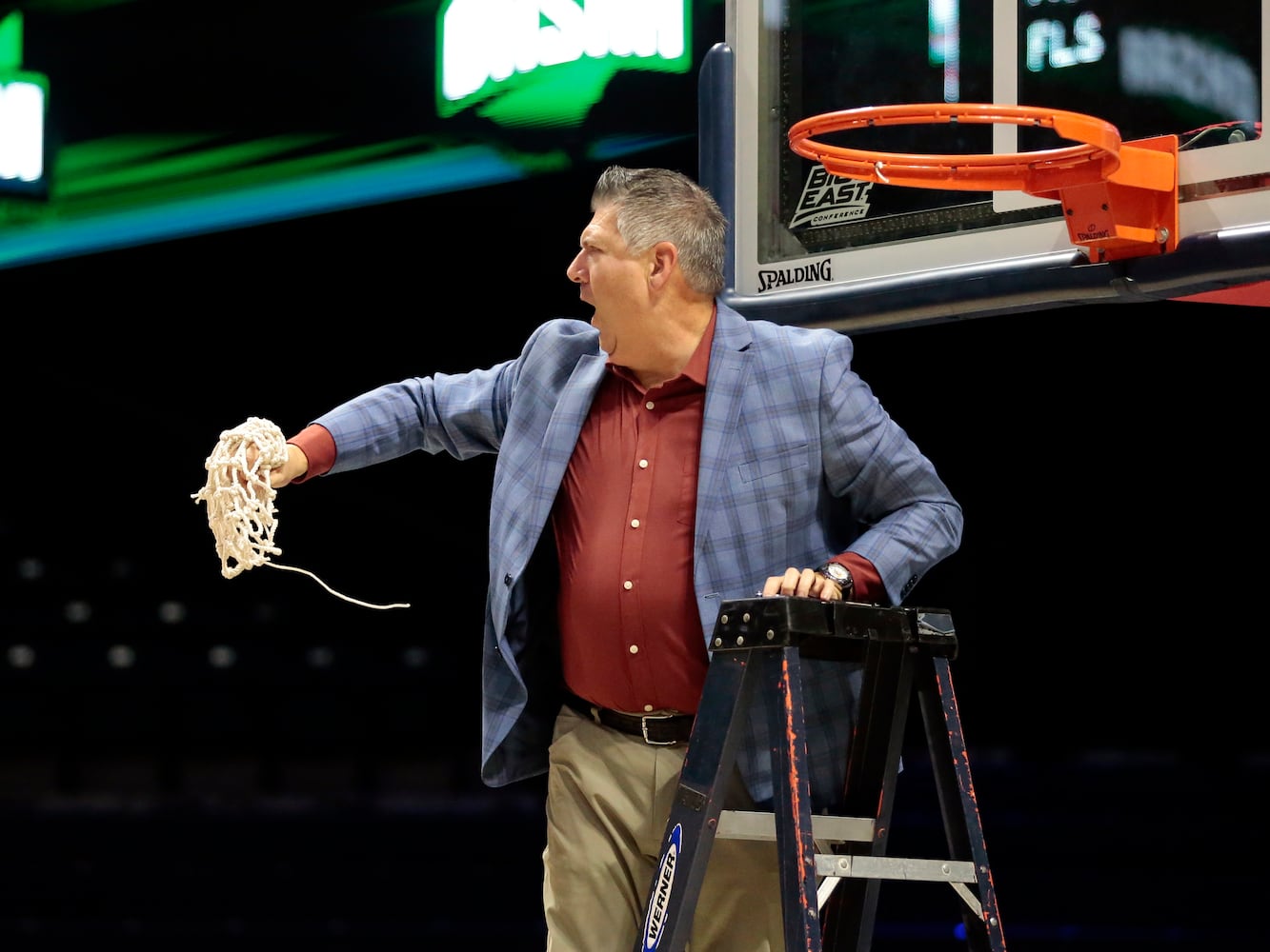 Alter CHCA basketball