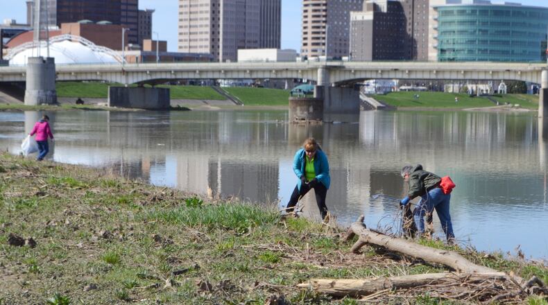 Adopt-a-Park 2018
DSC_0149
Adopt a Park, Volt