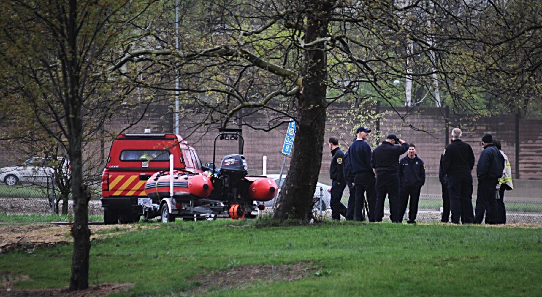 PHOTOS: Search continues at Lakeside Park for possible drowning victim
