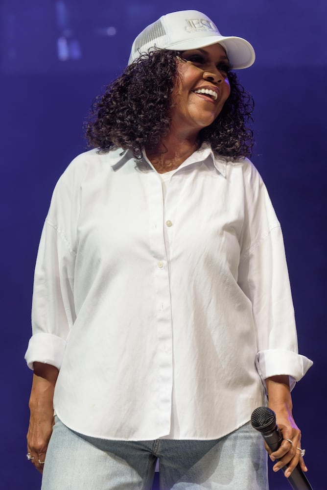 PHOTOS: CeCe Winans performs at Fraze Pavilion
