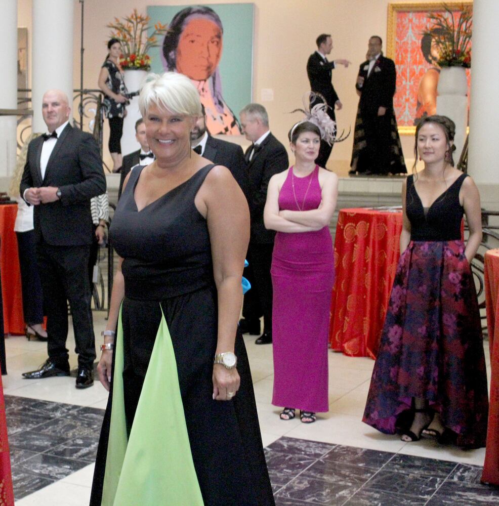 Photos: Glamour at  Art Ball 2018