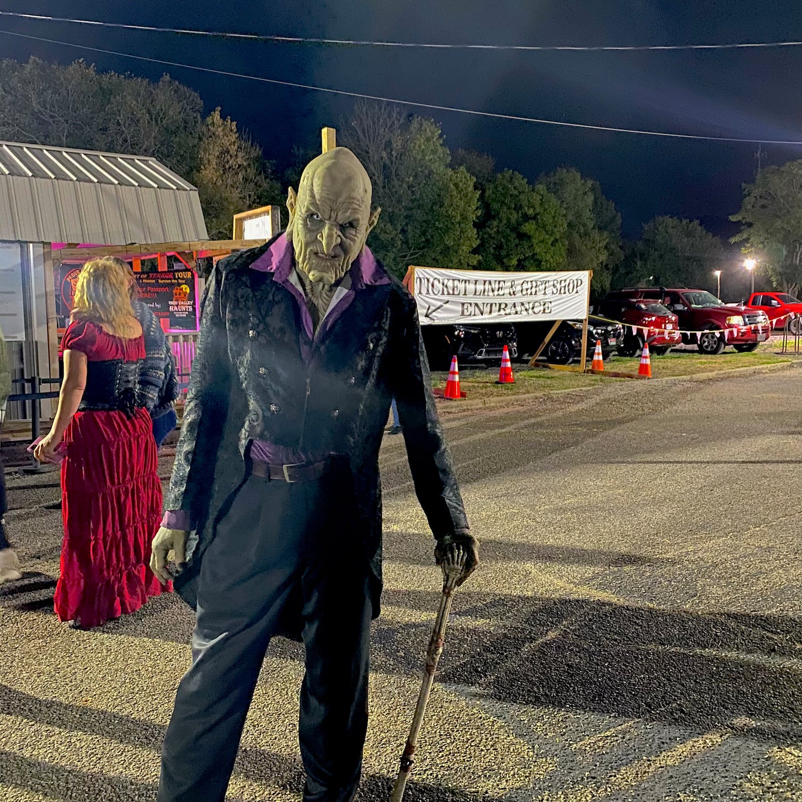 Scott Bowles, aka Haggis, aka the First Illusionist of Country Music, has been acting at haunted houses since he was 14. CONTRIBUTED/BRANDON BERRY