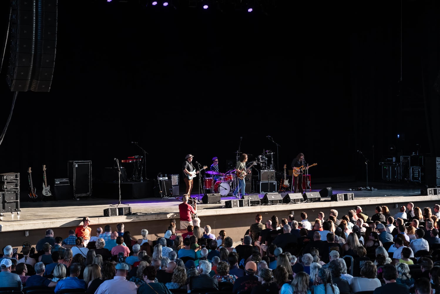 PHOTOS: Belinda Carlisle & M. Ross Perkins Live at Rose Music Center