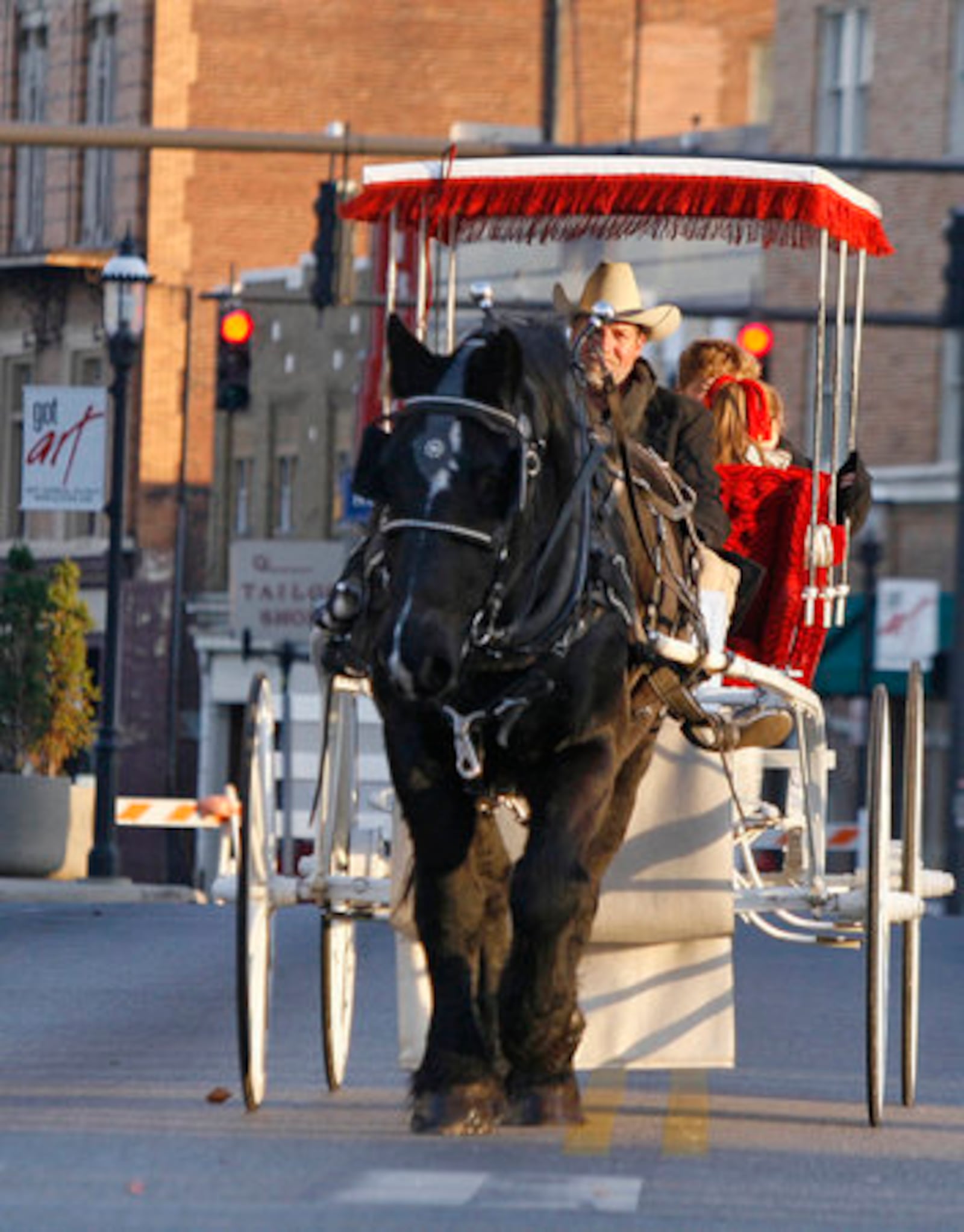 The city of Middletown will be offering free horse-drawn carriage rides to those visiting Governor’s Square Saturday afternoon. FILE