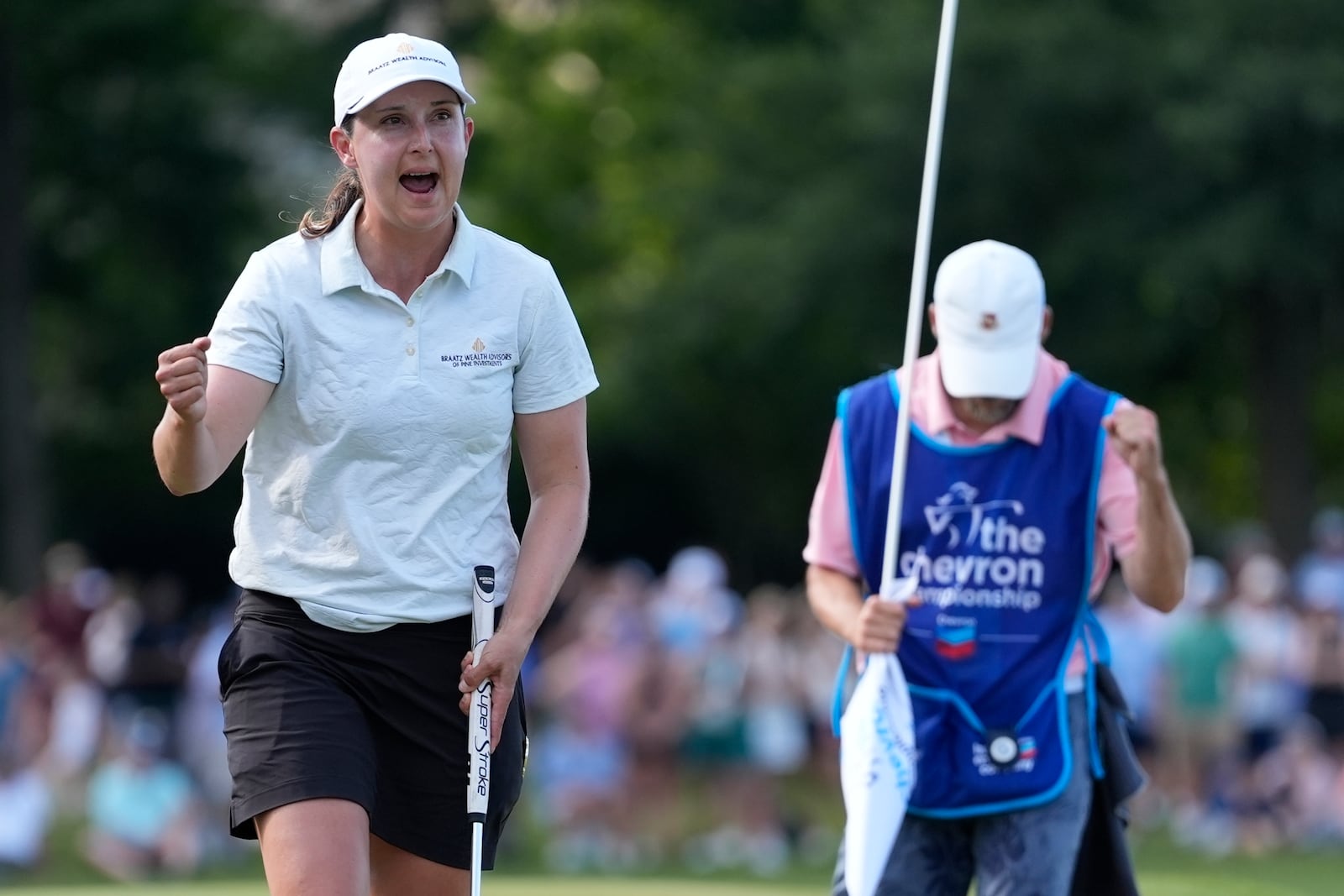 Lindy Duncan celebrates her putt on the 18th green during the final round of the Chevron Championship LPGA golf tournament Sunday, April 27, 2025, in The Woodlands, Texas. (AP Photo/Ashley Landis)