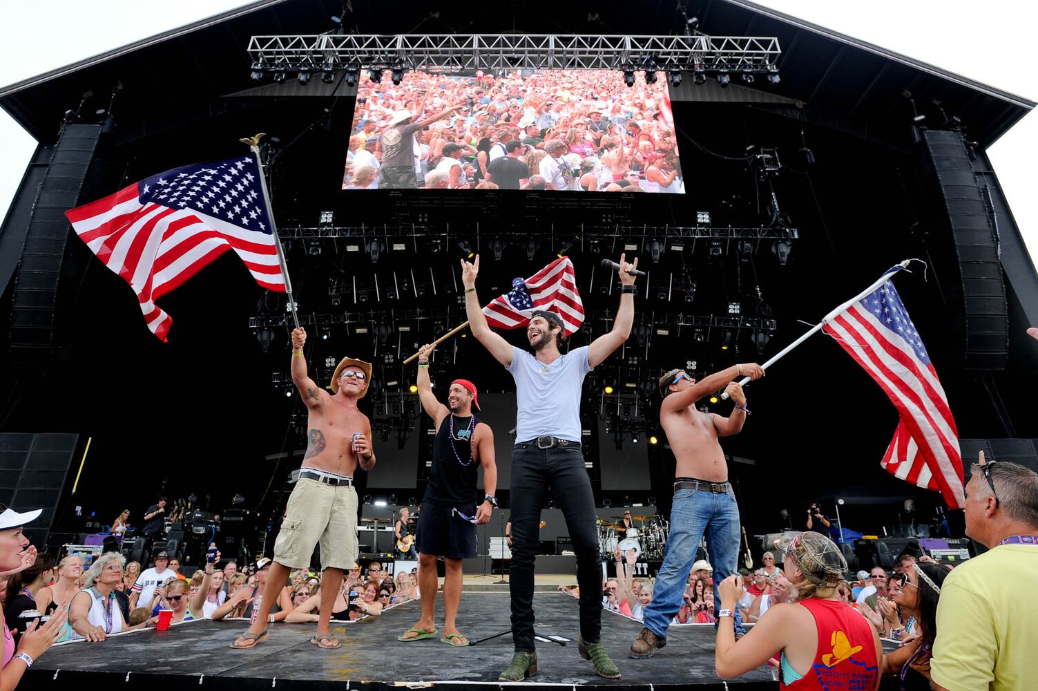 Thomas Rhett at Country Concert '14