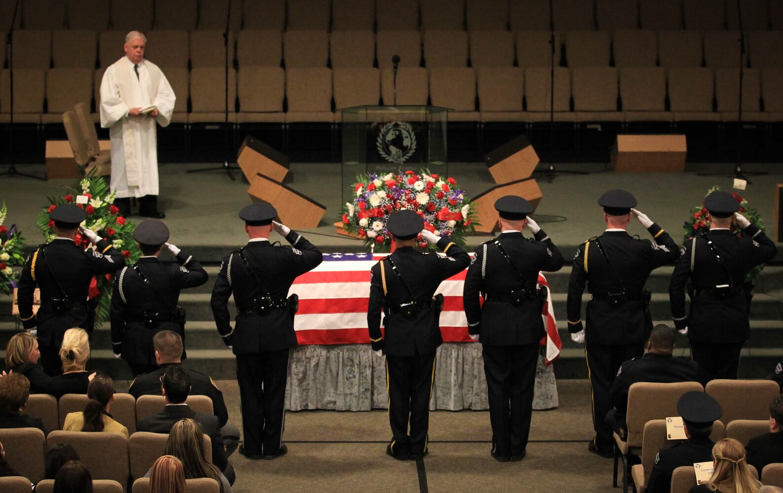 Trotwood Officer Dave Yaney funeral
