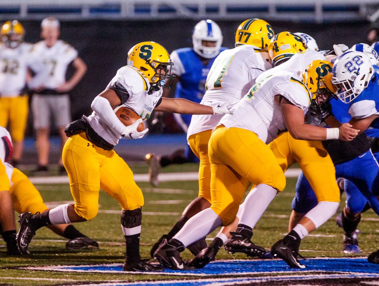 Hamilton Big Blue football beats Sycamore 14-7