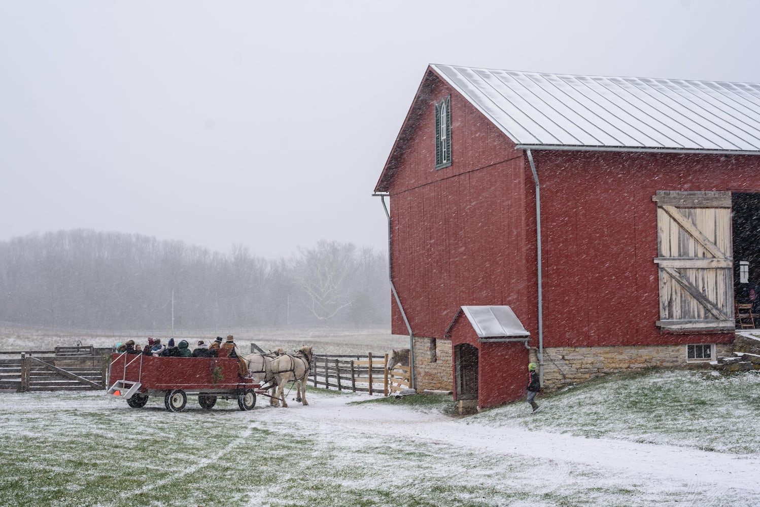PHOTOS: 2025 Christmas on the Farm at Carriage Hill MetroPark