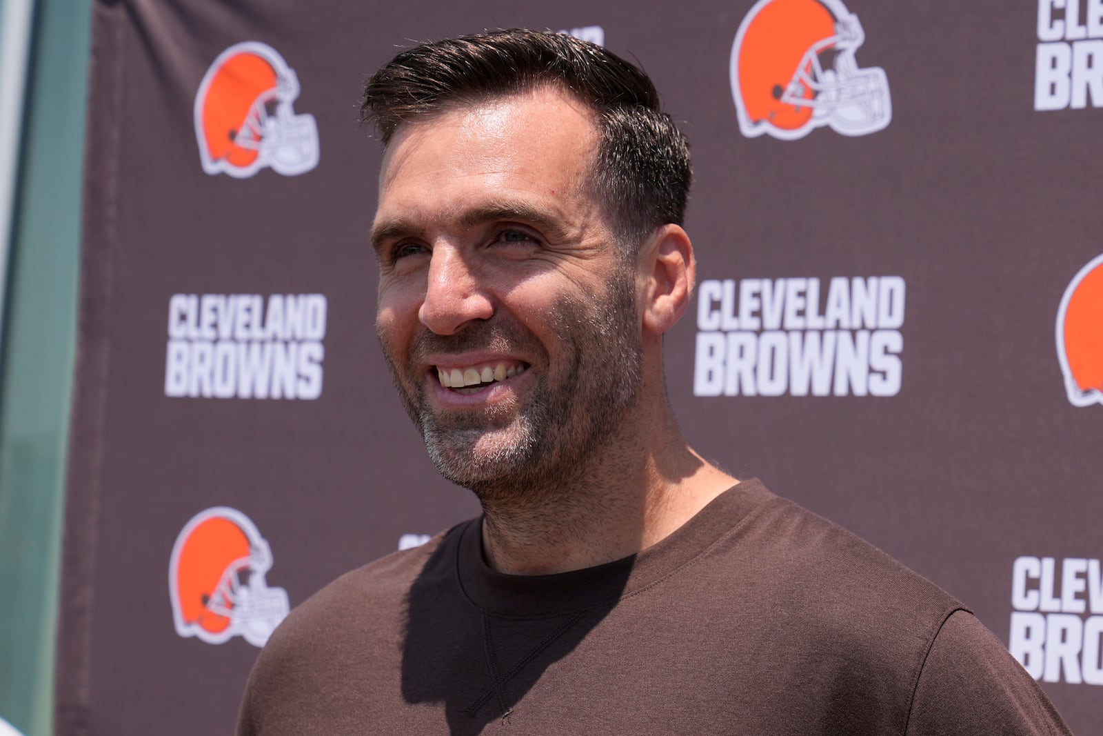 Cleveland Browns quarterback Joe Flacco (15) speaks at a news conference at NFL football minicamp in Berea, Ohio, Wednesday, June 11, 2025. (AP Photo/Sue Ogrocki)