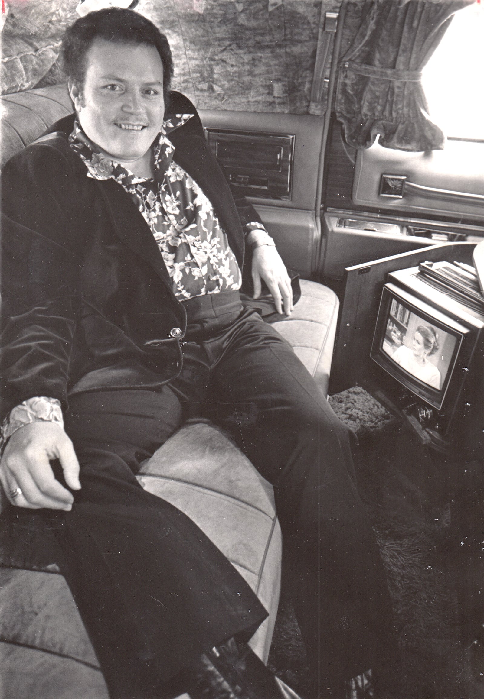 Larry Flynt photographed in the early 1970s in his Cadillac. DAYTON DAILY NEWS / WRIGHT STATE UNIVERSITY SPECIAL COLLECTIONS AND ARCHIVES