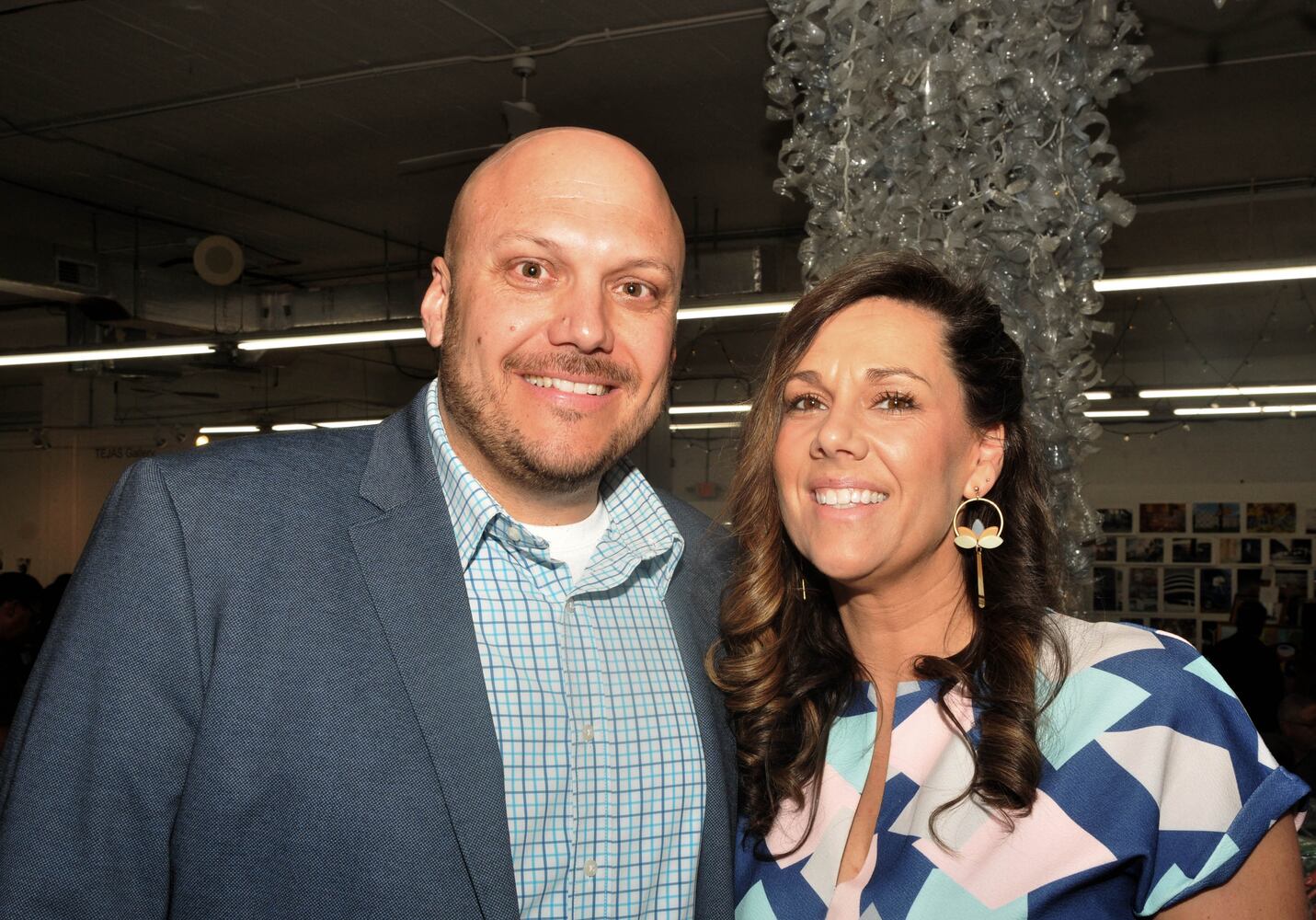 Did we spot you at K12 Gallery and TEJAS's "Art Off 2022"?