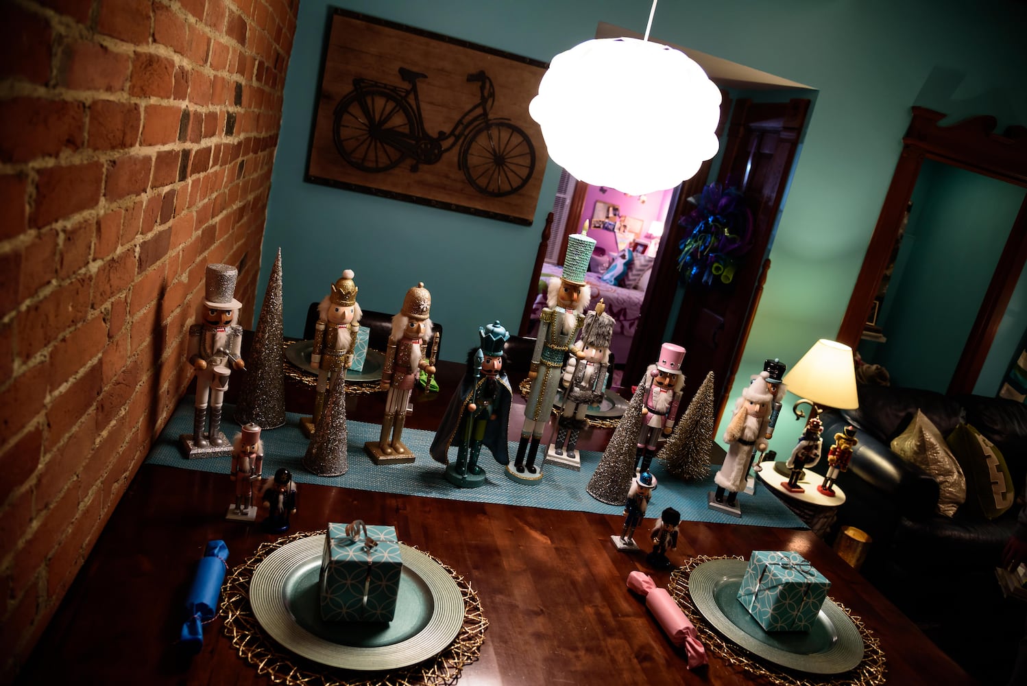 PHOTOS: Take a look inside stunning Oregon District homes decorated for its annual Candlelight Holiday Tour