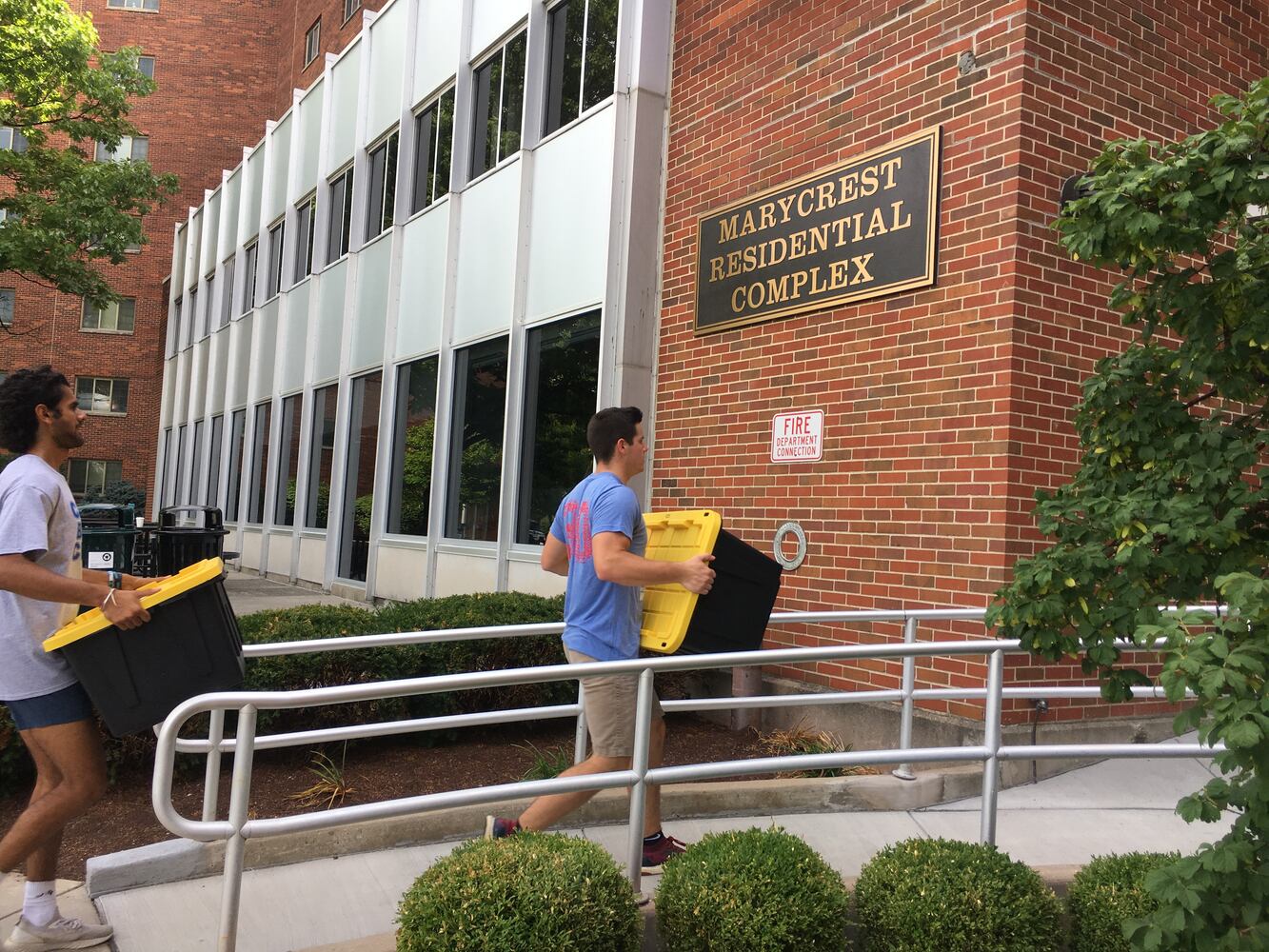 PHOTOS: More than 2K freshmen arrive at UD