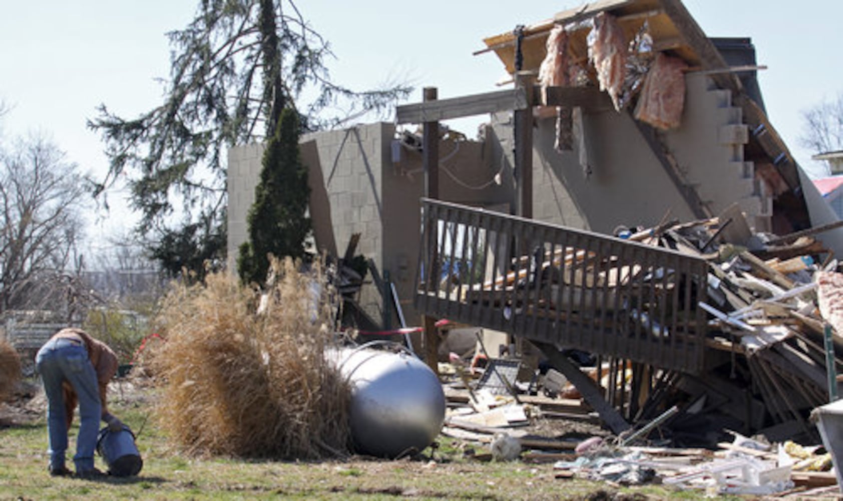 Tornado damage cleanup in Moscow, Ohio