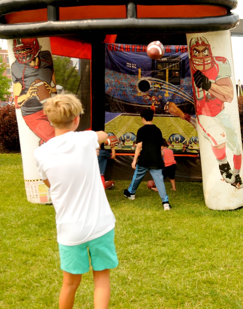Did we spot you at Pineapple Fest at Austin Landing?