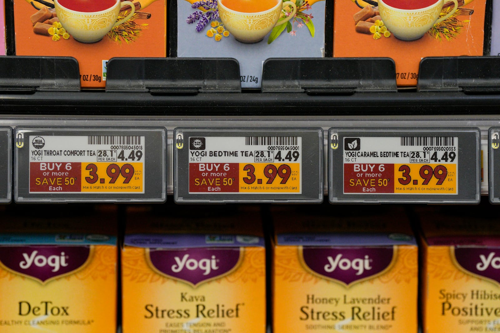 Electronic grocery labels are displayed at a Kroger grocery store, in Monroe, Ohio, Nov. 13, 2024. (AP Photo/Jeff Dean)