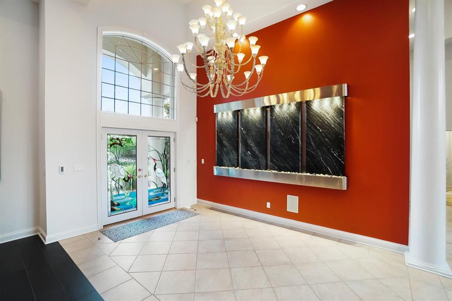 Photos: $1M luxury home listed has waterfall, swimming pool and kitchen to die for