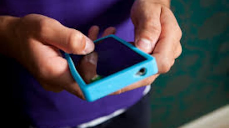 Ohio may ban sexting by anyone under 19; set up teen diversion program