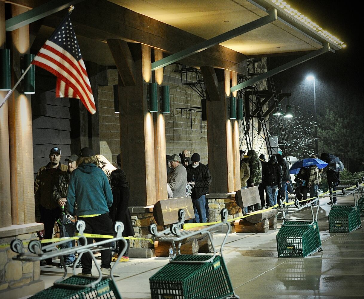 PHOTOS: Black Friday shopping in the Miami Valley