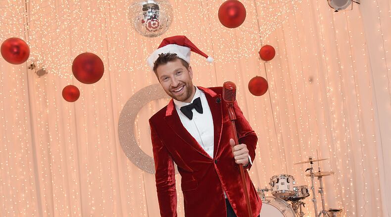 NASHVILLE, TN - OCTOBER 31:  Brett Eldredge and Target give Nashville families both a trick and a treat to promote his Target exclusive holiday album, "Glow" on October 31, 2016 in Nashville, Tennessee.  (Photo by Rick Diamond/Getty Images for Target)