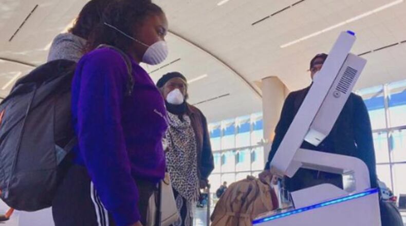 WSB-TV′s Lori Wilson was at Hartsfield-Jackson International Airport, where a lot of spring break travelers are taking extra precautions and hoping to enjoy their time away worry-free. Many travelers were wearing face masks for an extra layer of protection from infection.