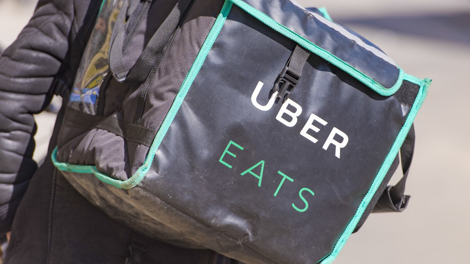 School Officials to Students – No More Uber Eats or Door Dash for Lunch
