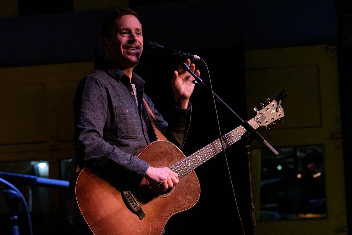 PHOTOS: Toad the Wet Sprocket’s Glen Phillips plays sold-out show at Yellow Cab Tavern
