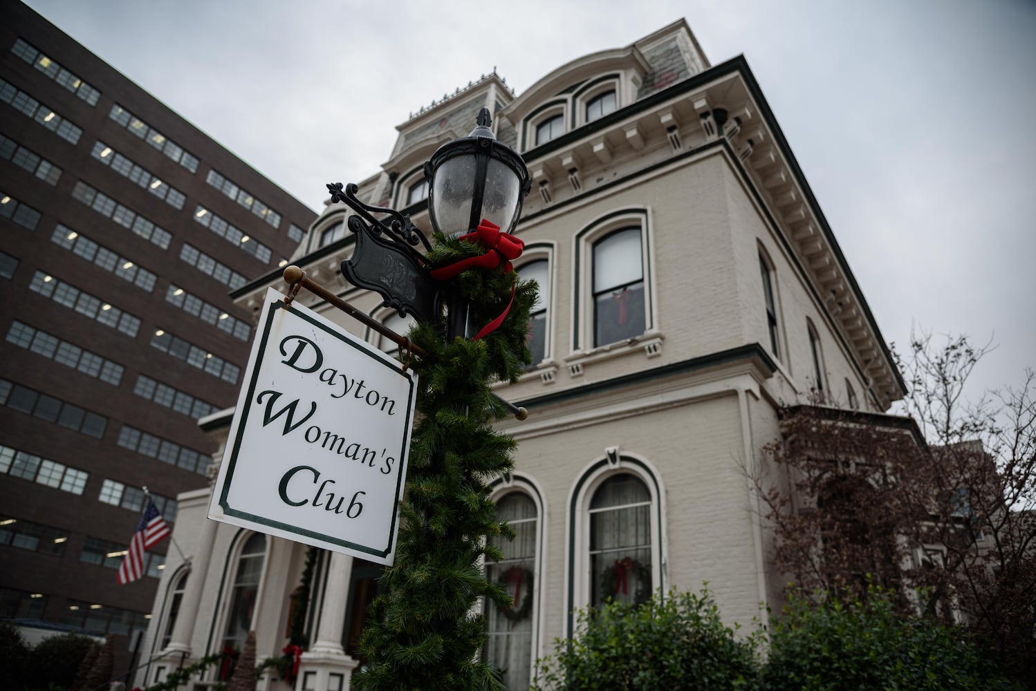 PHOTOS: Check out the gorgeous Dayton Woman’s Club, decorated for the holidays
