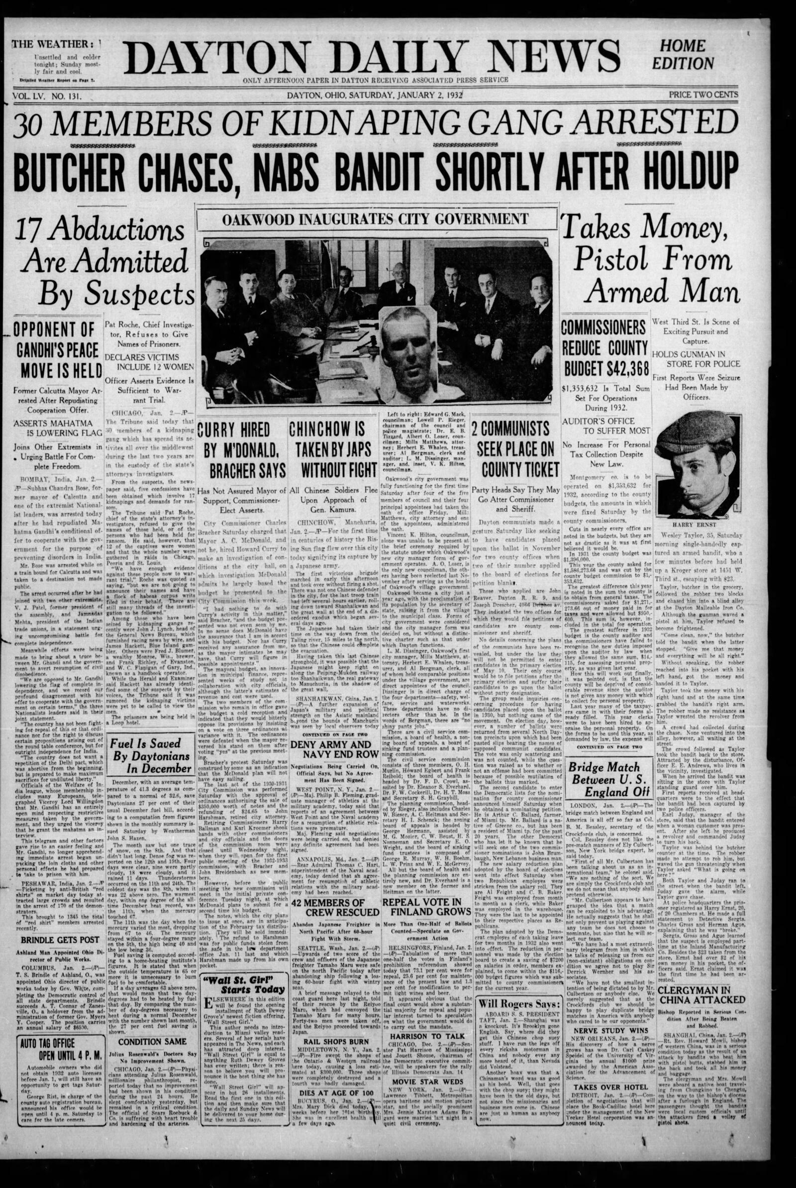 1932: Oakwood Inaugurates City Government. DAYTON DAILY NEWS ARCHIVE