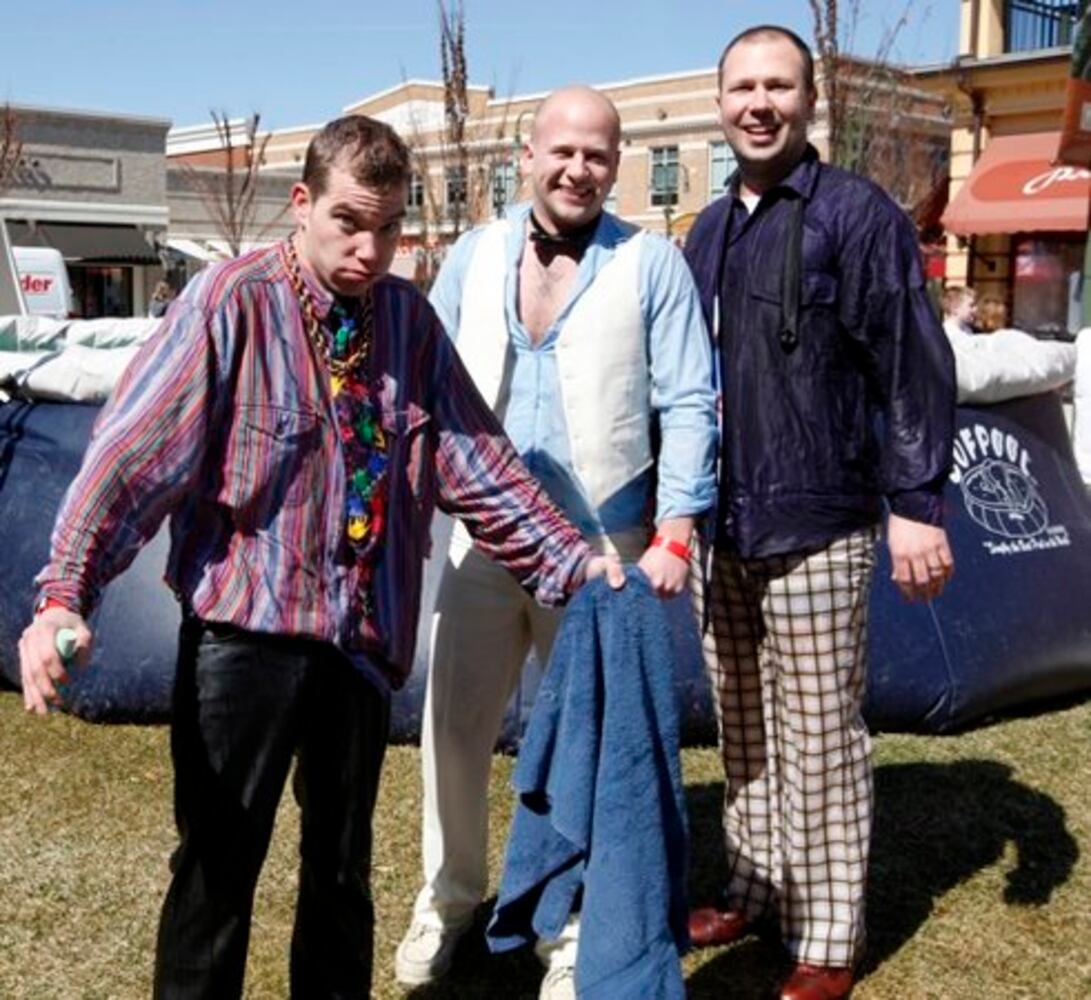 Polar Bear Plunge at The Greene