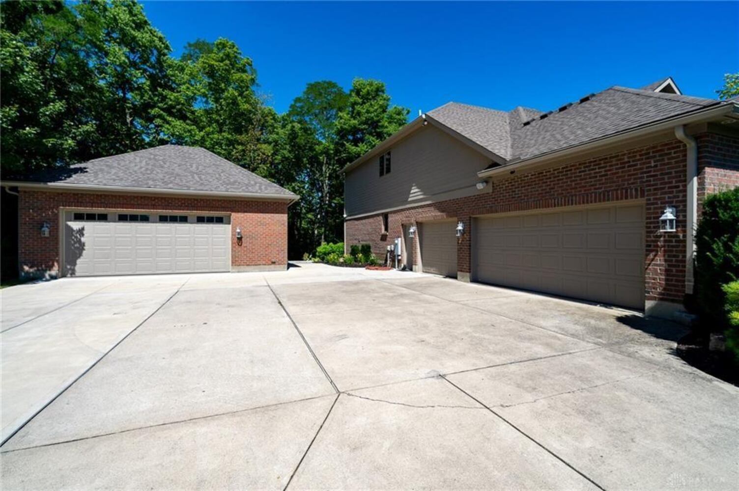 PHOTOS: Luxury home in Springboro area on the market