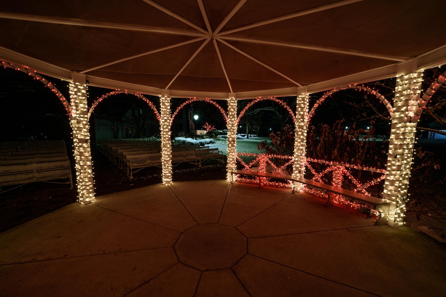 PHOTOS: Polen Farm light up for the holidays will take your breath away