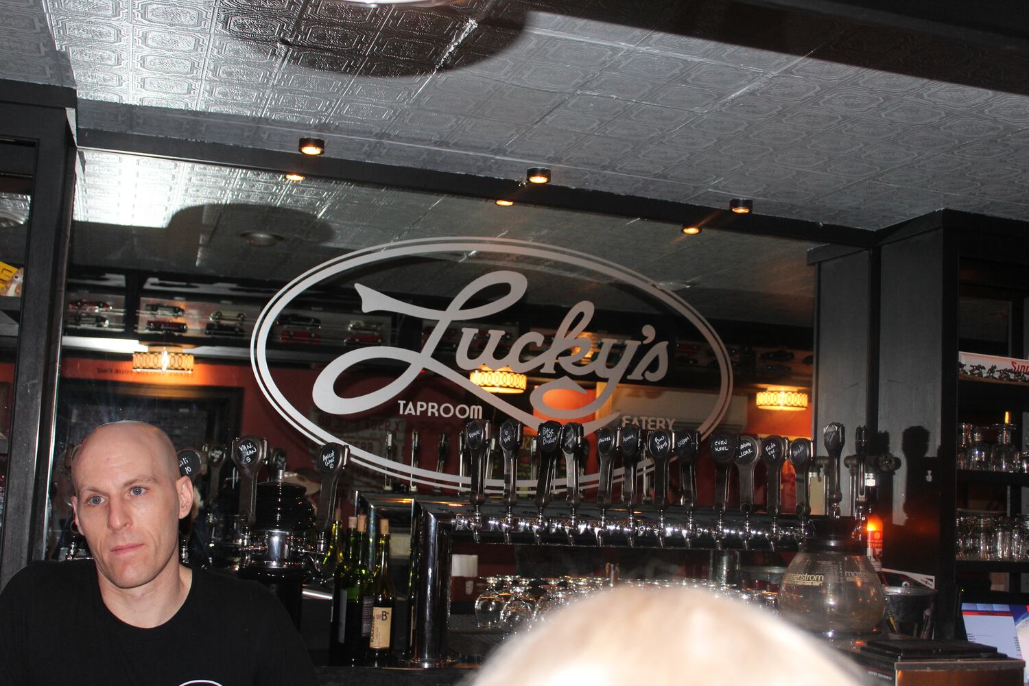 Lucky's Taproom & Eatery reopens
