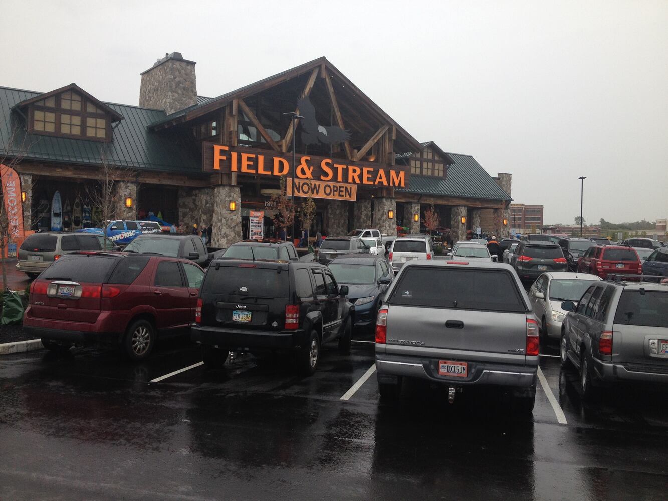 Field and Stream store