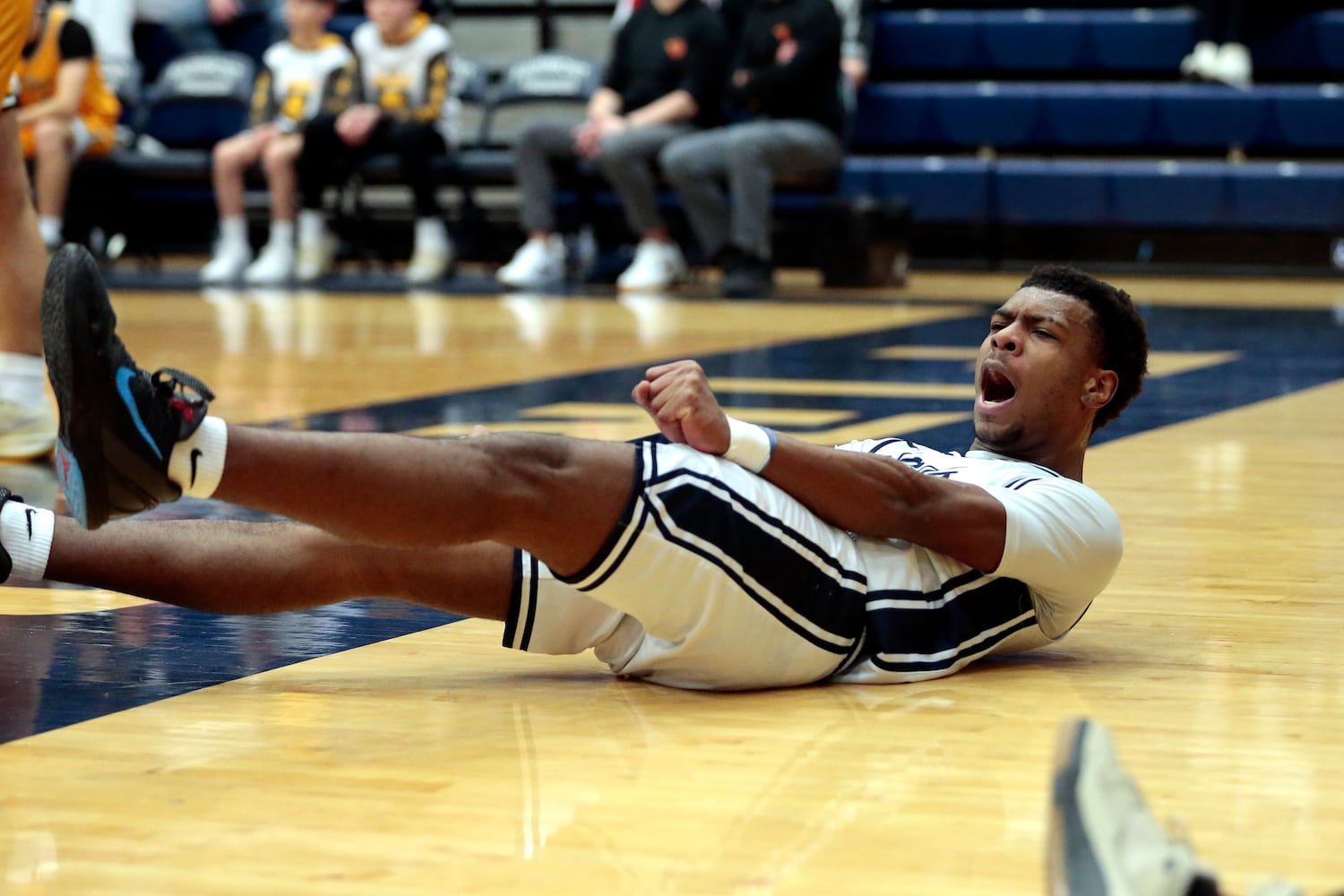 Alter Fairmont basketball