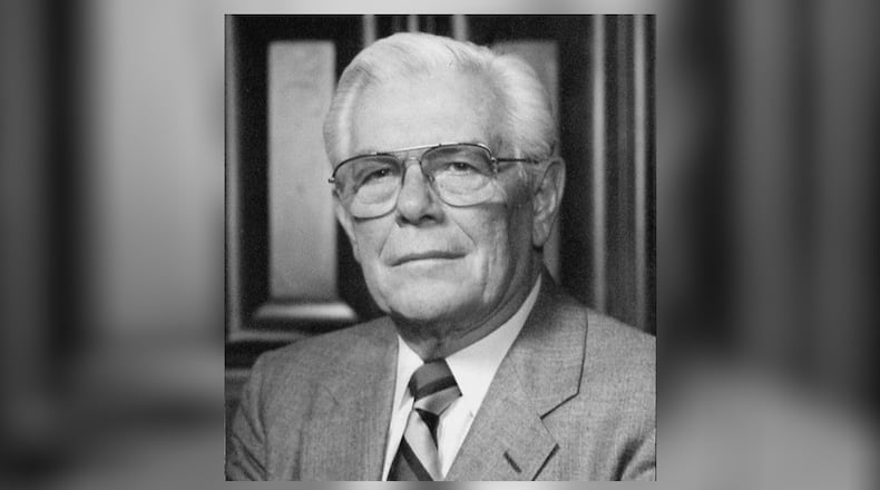 Ermal C. Fraze (1913-89) invented the easy-open "pop-top" can.