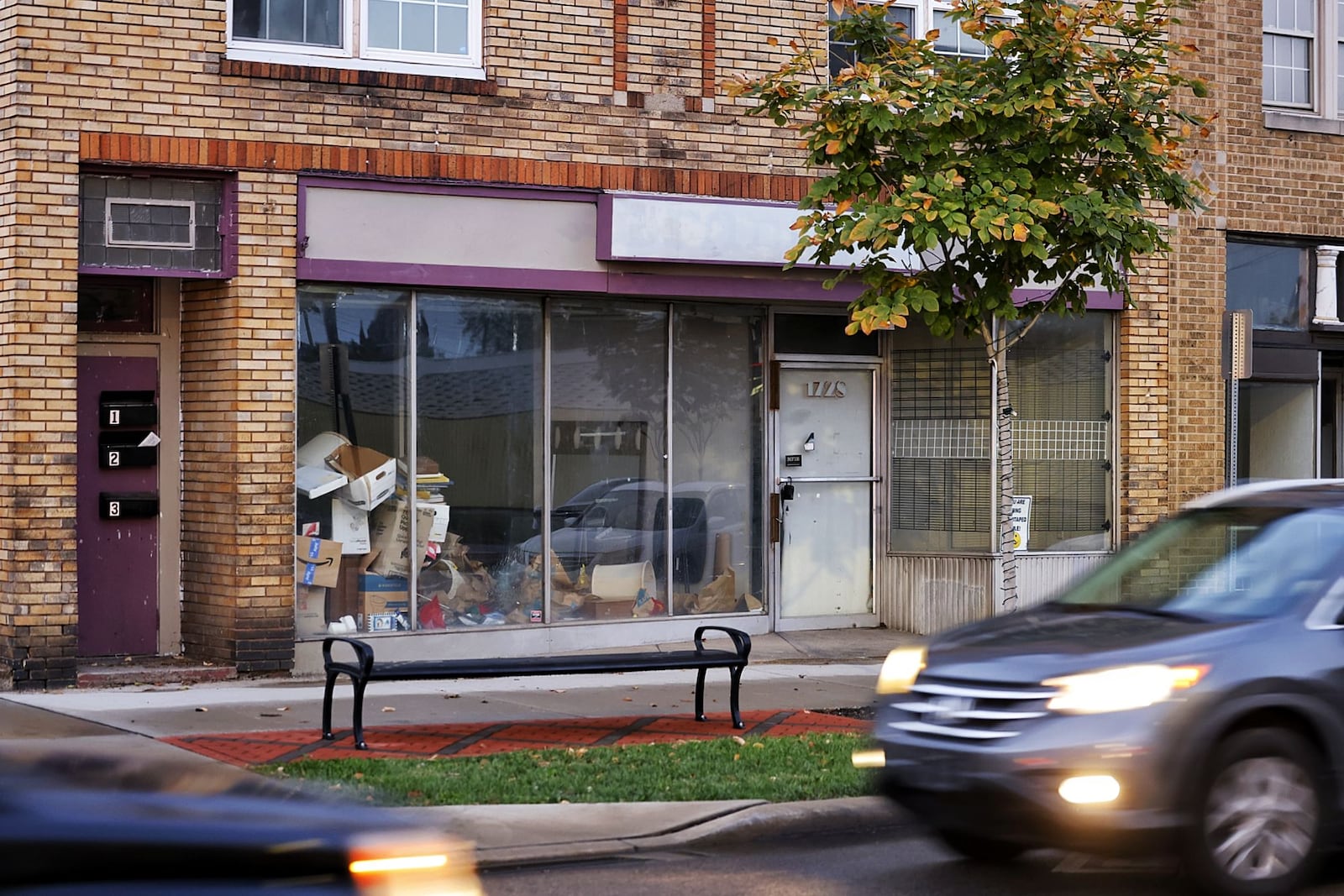 Many storefronts are vacant along Central Avenue in downtown Middletown. NICK GRAHAM/STAFF
