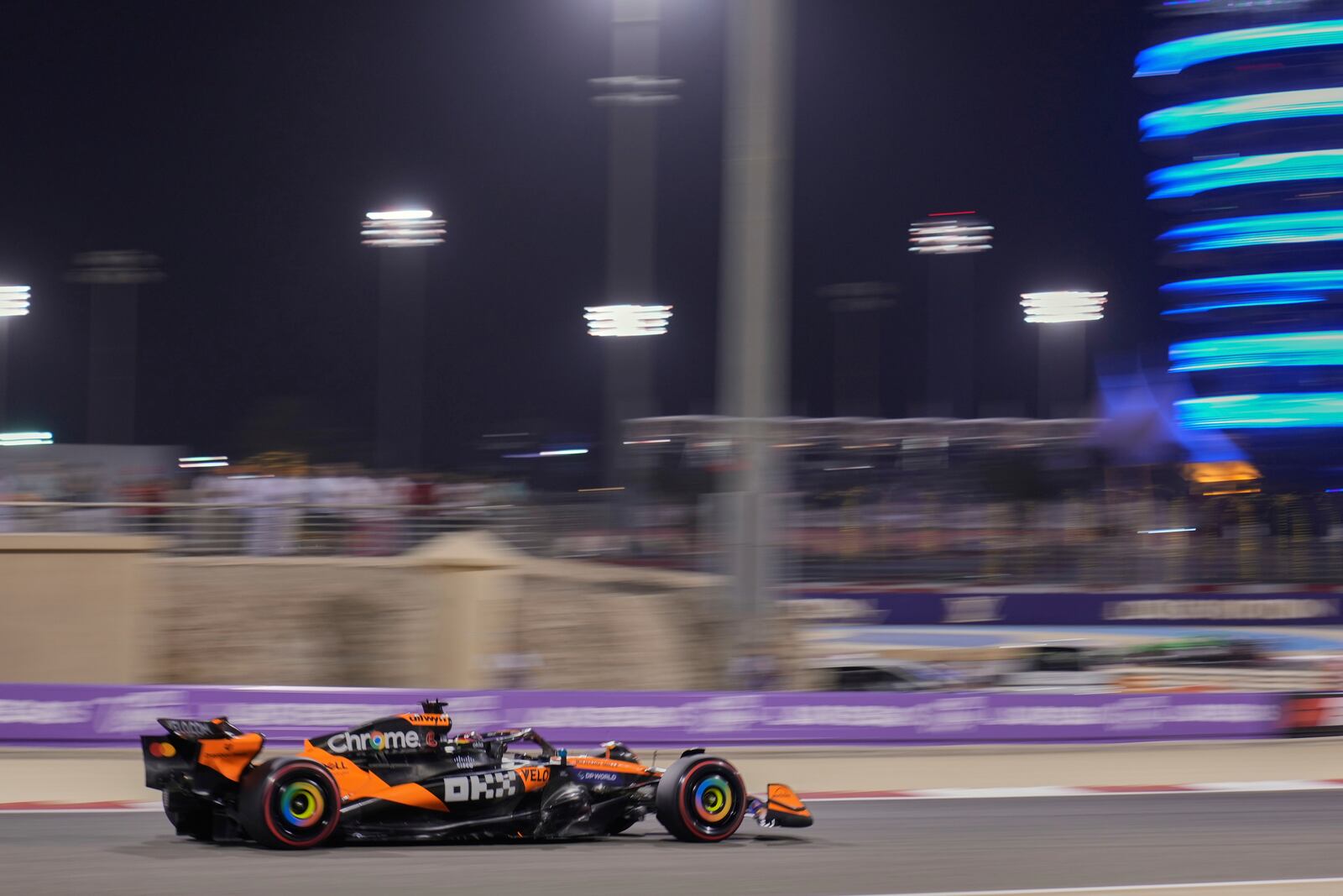McLaren driver Oscar Piastri of Australia in action during the qualifying for the Formula One 2025 Bahrain Grand Prix, in Sakhir, Saturday, April 12, 2025. (AP Photo/Darko Bandic)