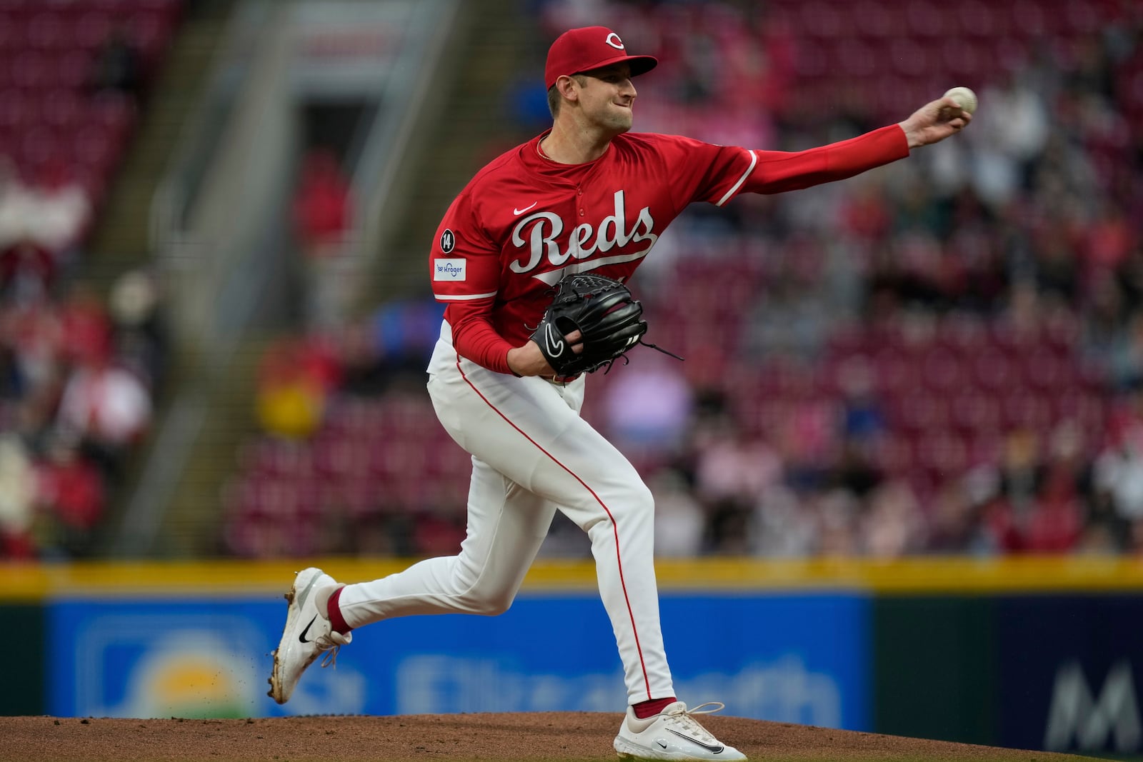 Cincinnati Reds pitcher Nick Lodolo throws during the first inning of a baseball game against the Washington Nationals, Saturday, May 3, 2025, in Cincinnati. (AP Photo/Carolyn Kaster)