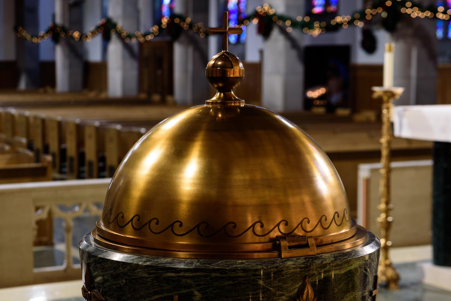 PHOTOS: A look inside St. Anthony of Padua Catholic Church decorated for Christmas