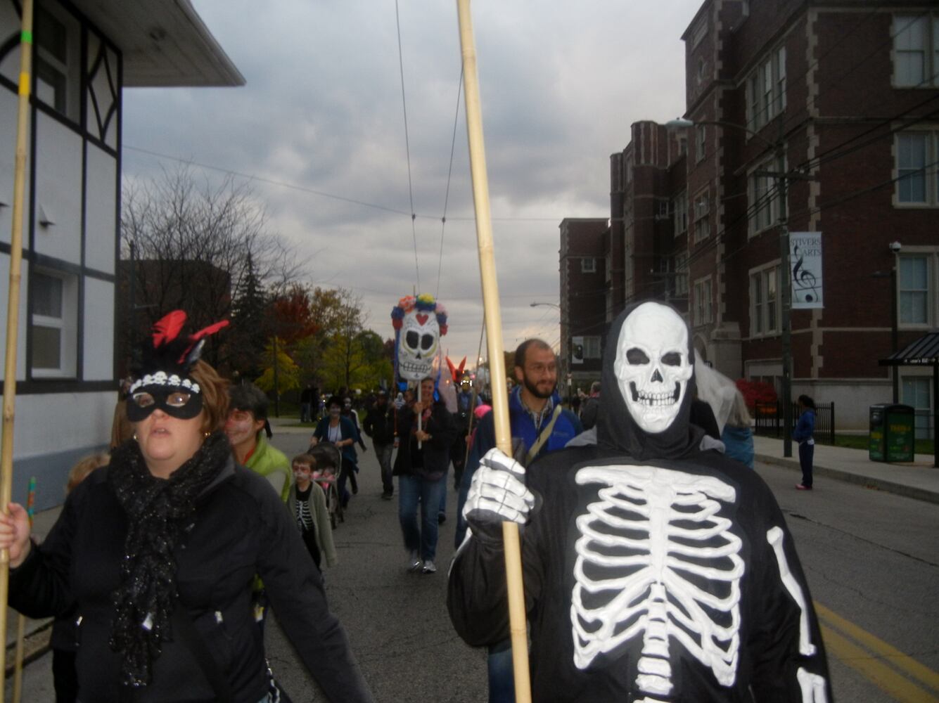 El Dia de los Muertos Dayton celebration