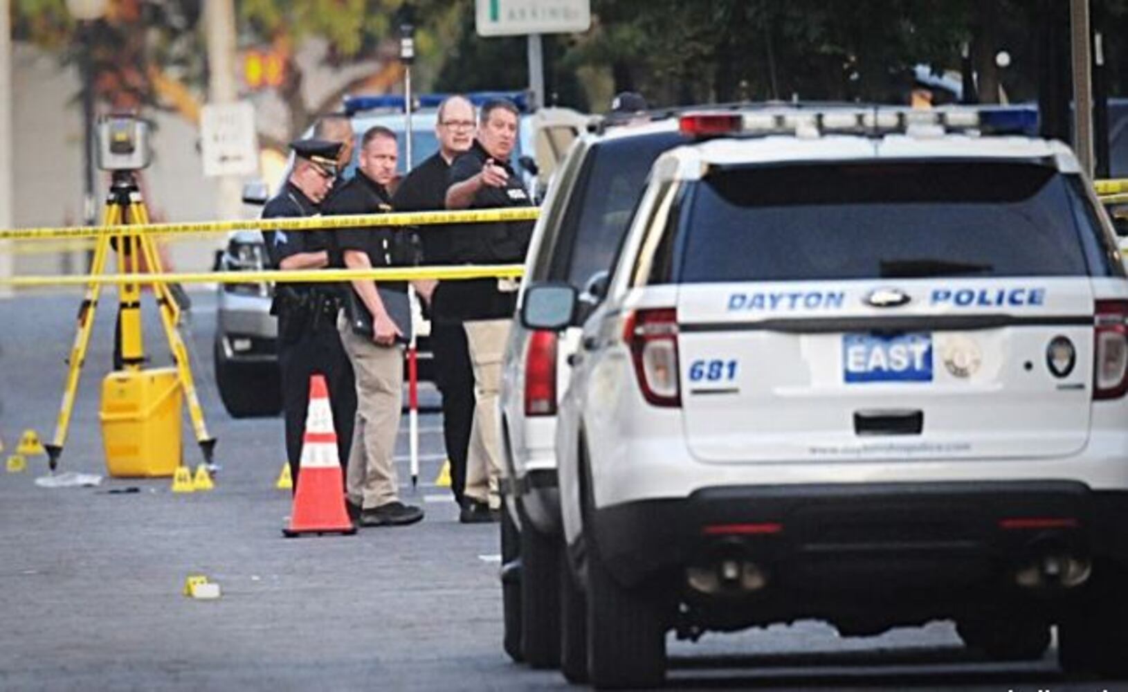 Dayton Shooting: Witnesses to mass shooting did CPR to try and save victim