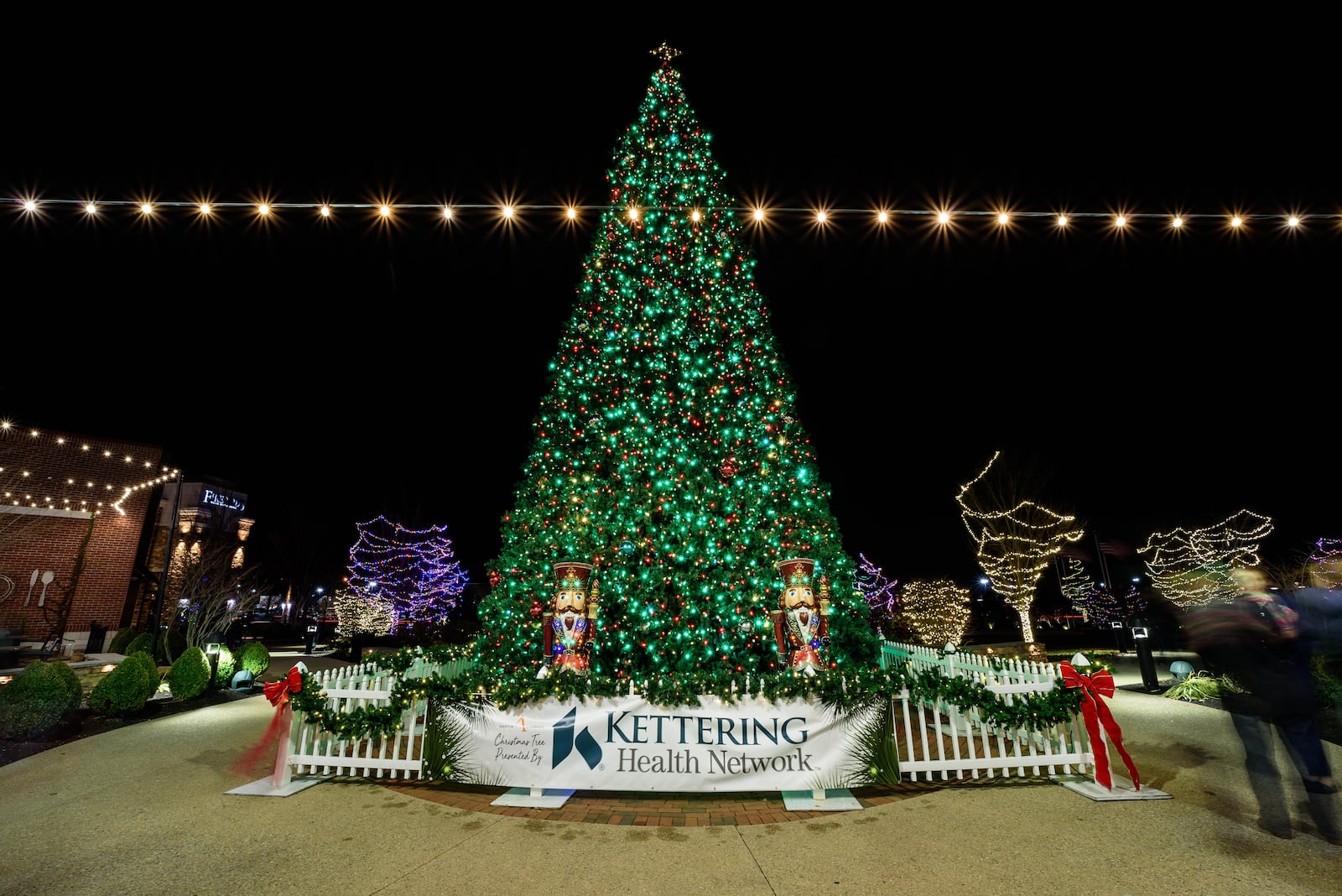 Austin Landing's holiday tree lighting ceremony. TOM GILLIAM/CONTRIBUTING PHOTOGRAPHER