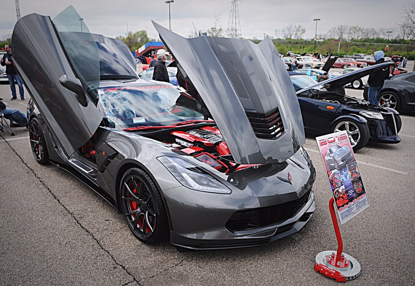 Hollywood Car Show at Dayton Raceway